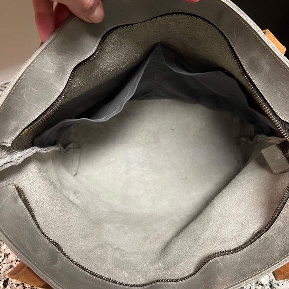 VermutAtelier (Etsy) Handmade Full Grain Leather Tote Bag Zip Closure - Grey - Picture 6 of 16